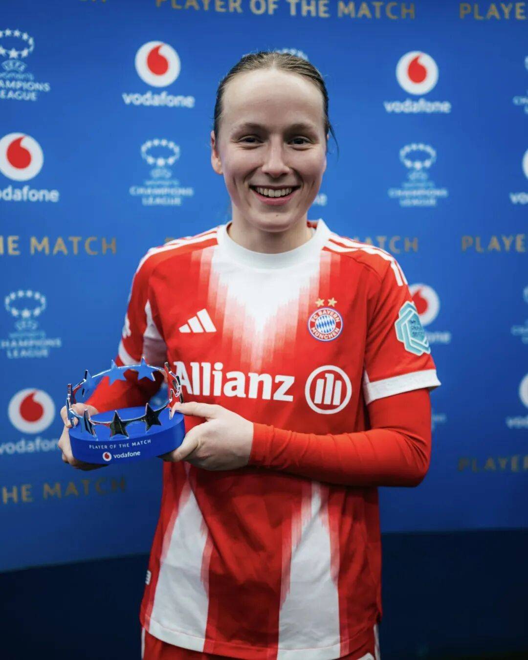 哈托告别阿贾克斯：无论我身在何处，我永远是阿贾克斯球迷