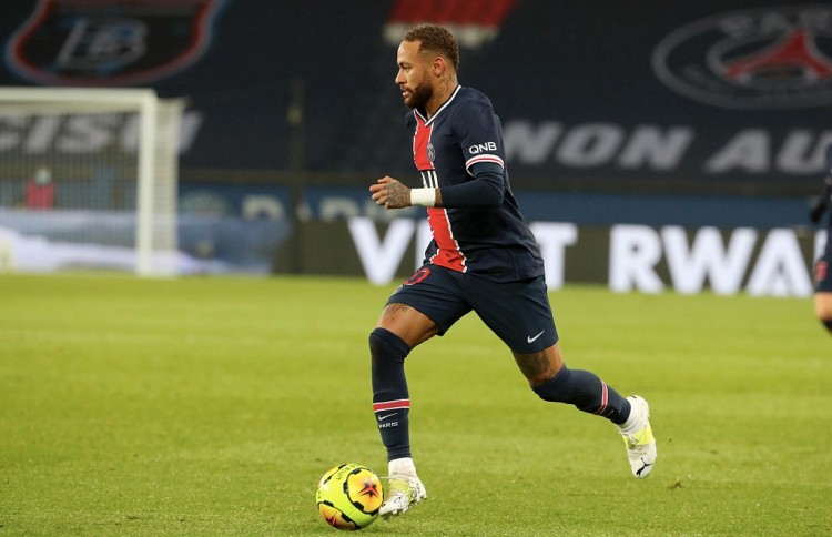 足球曝足坛巨星可能无缘世界杯，伤病加重