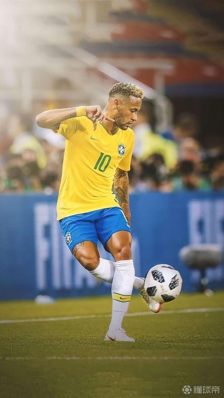 媒体人：造谣视频或是某些饭圈或水军挑拨离间 想干扰女篮备战（媒体人称：不实视频或由饭圈与水军操纵，意在干扰女篮备战）